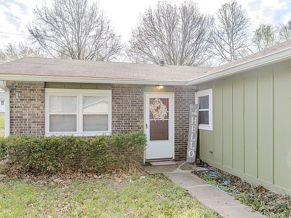 3rd image of 2802 Ridge Ct #4