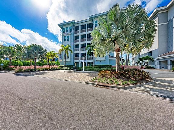 3rd image of 396 Aruba Cir #102