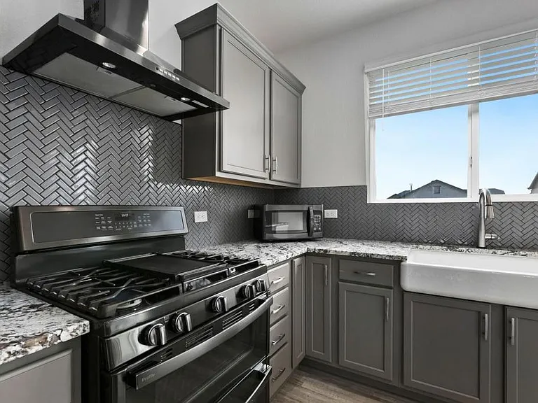 1867 Paley Dr — Photo 11