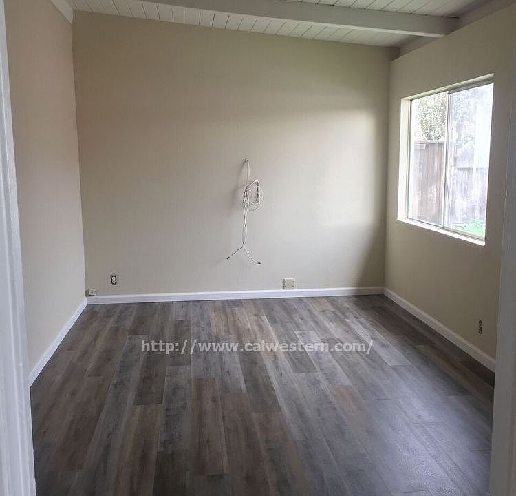 2nd image of 244 Lynette Way