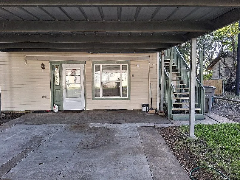 813 Raab Ave — Photo 2