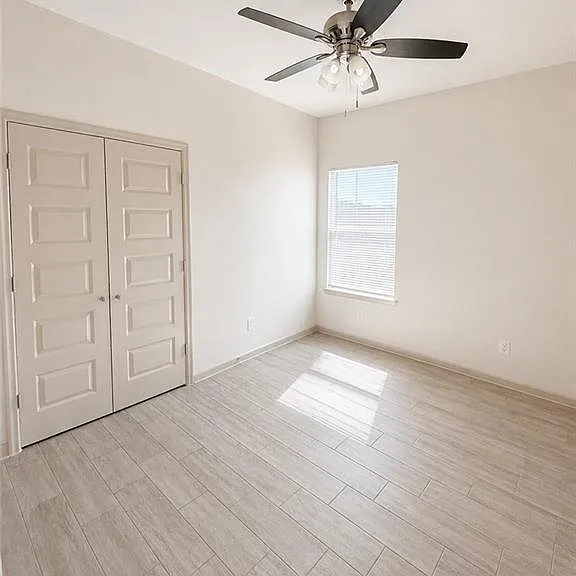 1505 Shavano Dr #3 — Photo 7