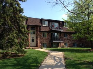 211 Riviera Dr, Saint Clair Shores, MI