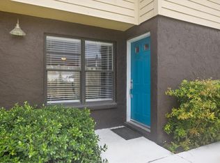 960 Highland St APT B8, Sarasota, FL 34234