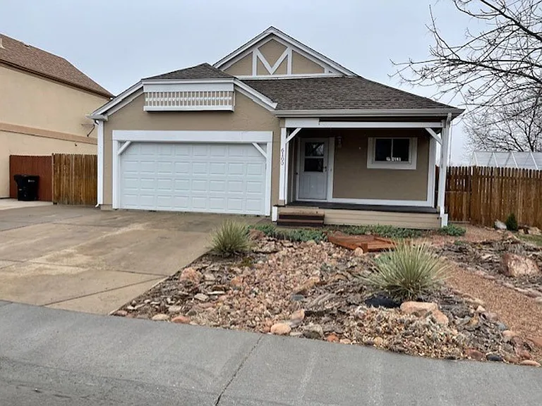 6100 Fenton St — Photo 1