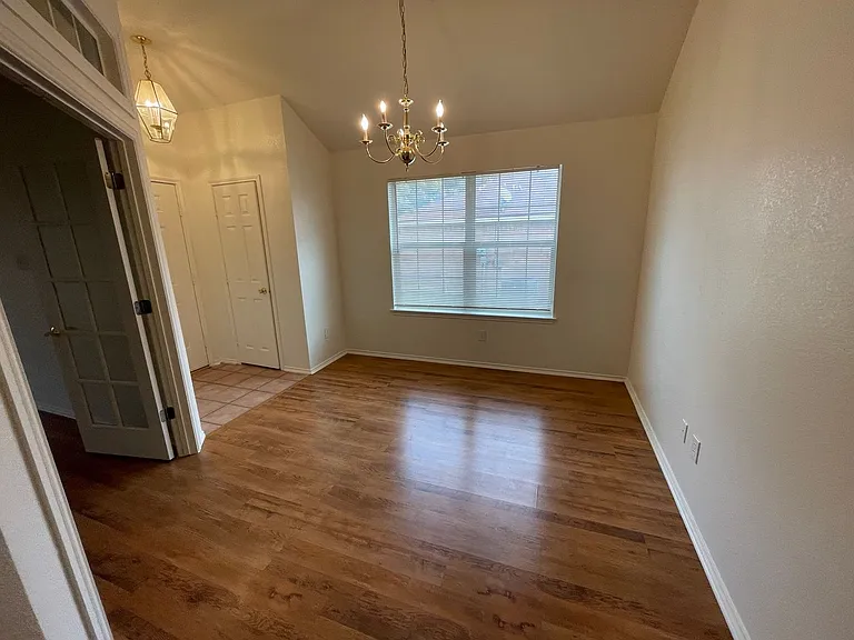 1428 Wind Dancer Trl — Photo 2