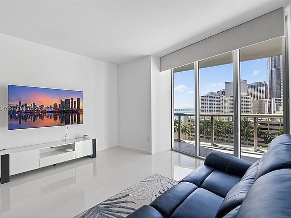 4th image of 495 Brickell Ave APT 1007