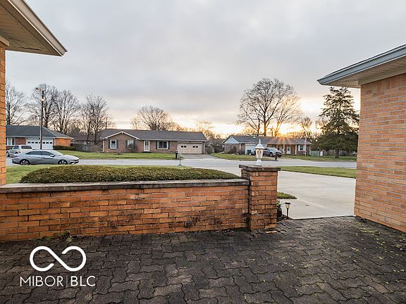 4th image of 450 Heritage Dr