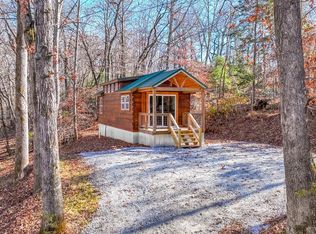 1935 Wide Horizon Dr, Franklin, NC 28734