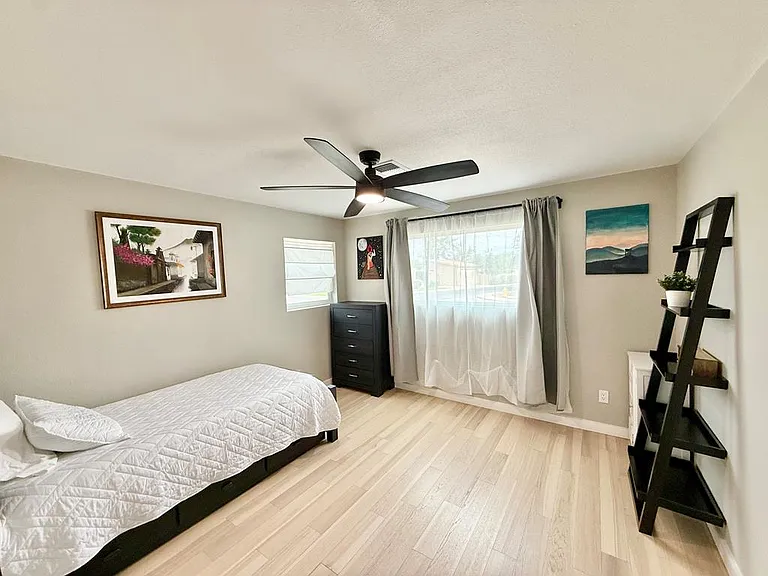 200 Santa Rita Dr — Photo 12