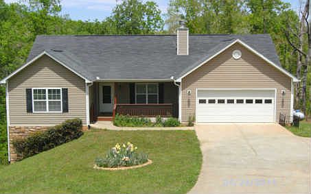 1st image of 208 Birchwood Dr