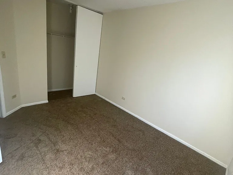 1151 Brockton Ct — Photo 12