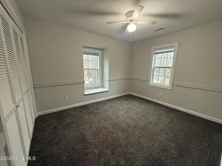 1215 E Wright Rd — Photo 13