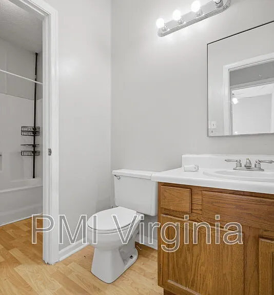 724 Harbor Springs Trl — Photo 19