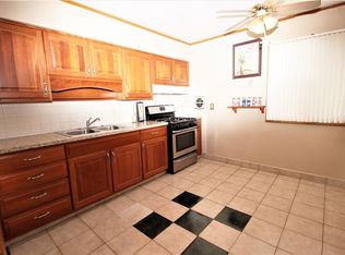 4672 Winter Ln, Brooklyn, OH