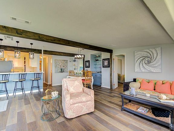 3rd image of 4220 Las Palmas Blvd
