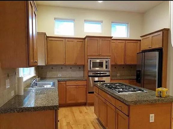 5th image of 12127 SE 41st St