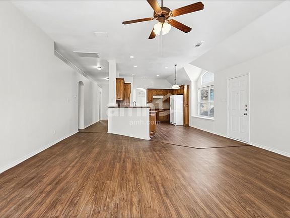5th image of 6308 Fall River Dr