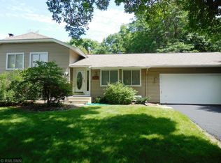 7430 Berkshire Way, Maple Grove, MN 55311