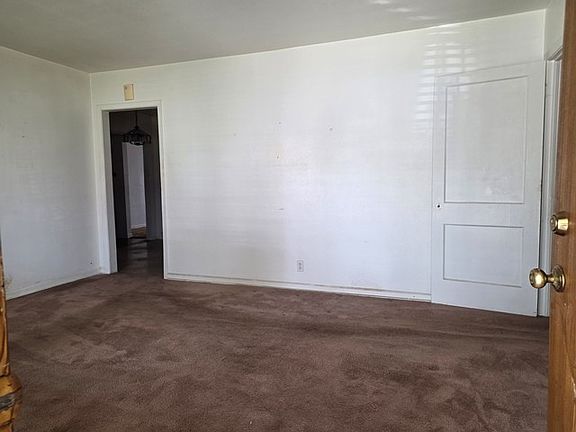 3rd image of 3502 S Marsalis Ave