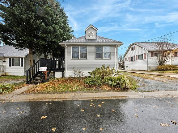 2nd image of 6 Laurel Ave