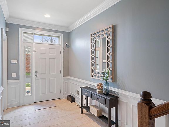 2nd image of 14648 Crossfield Way