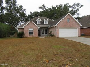 2505 Rue Beaux Chenes, Ocean Springs, MS 39564