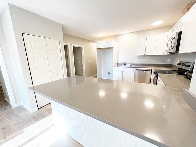 1st image of 1225 S National Ave #1227