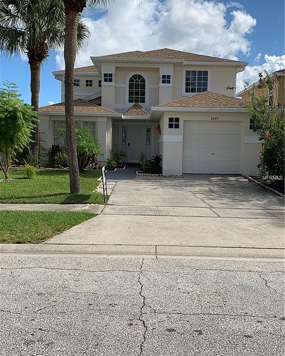 1st image of 3245 Brewster Dr