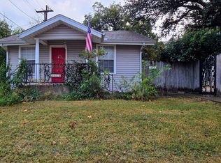 2861 W Devitt St, Fort Worth, TX 76109