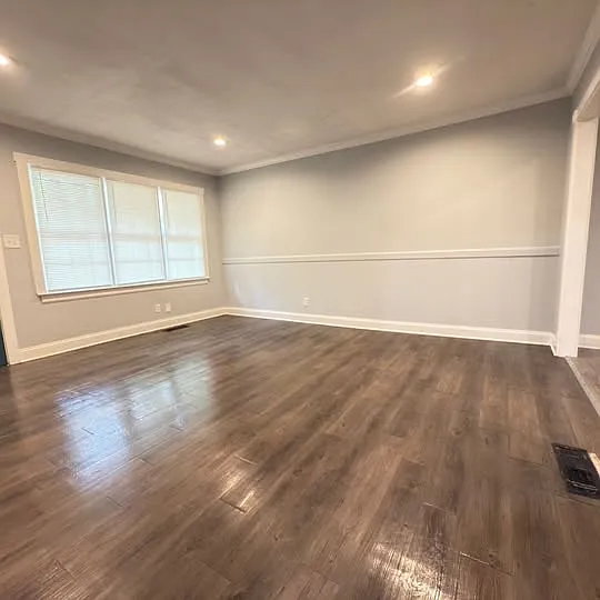 441 Meadowbrook Dr — Photo 4