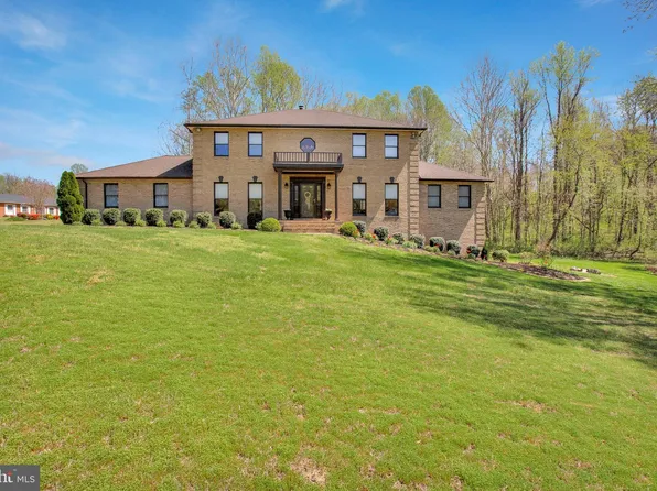 11821 Ramble Dr, Owings, MD 20736