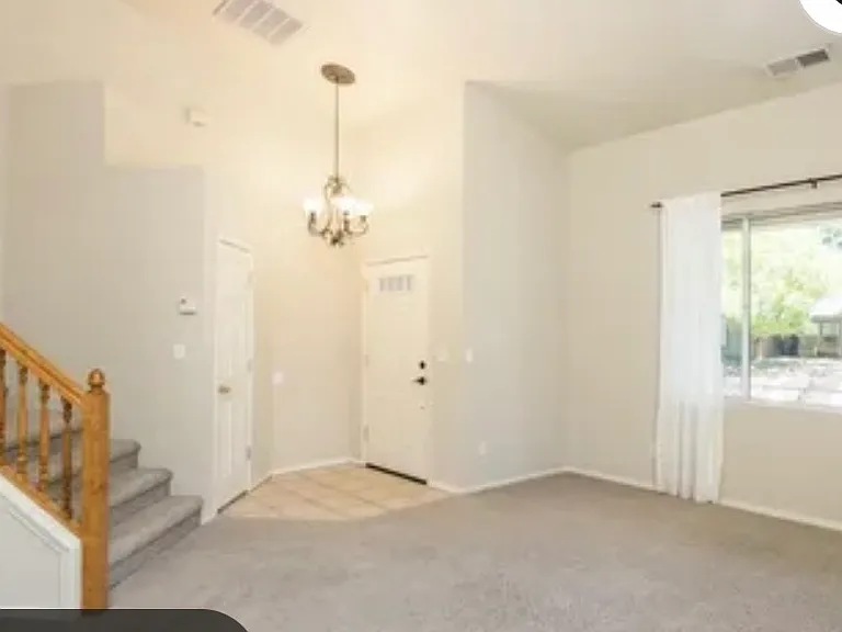 1024 W Lil Ben Trl — Photo 15