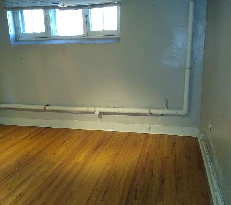 Building Photo 5