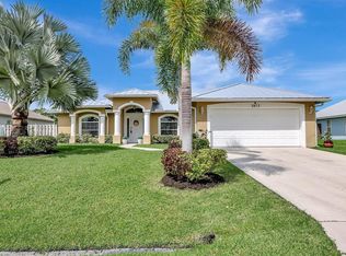 3872 SW Ridley St, Port Saint Lucie, FL 34953