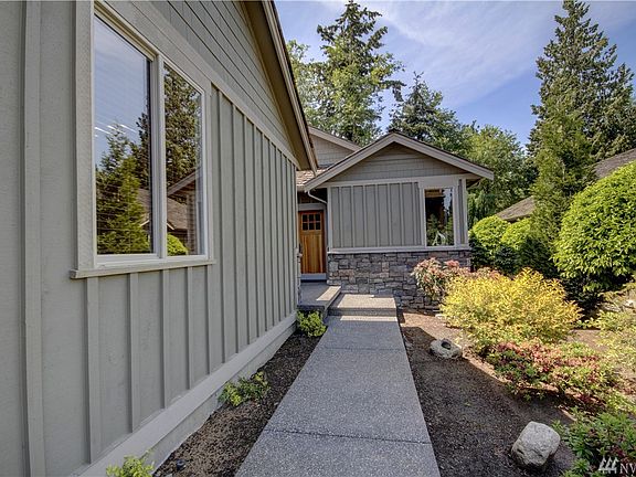 2nd image of 9011 Gleneagle Dr