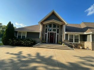 8778 E 1350 North Rd, Bloomington, IL 61705