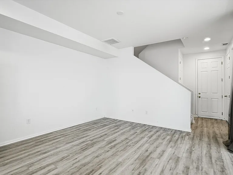 9640 Reunion Pkwy — Photo 13