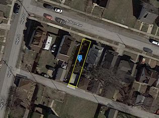 49 W Auburn St, Ecorse, MI 48229