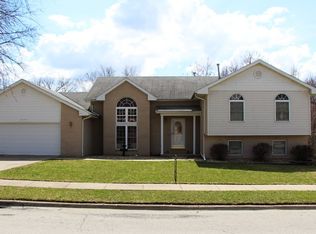 2245 Valley View Pl, Decatur, IL 62522