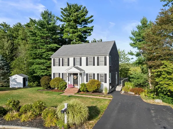 18 Franklin Hunt Rd, Rockland, MA 02370