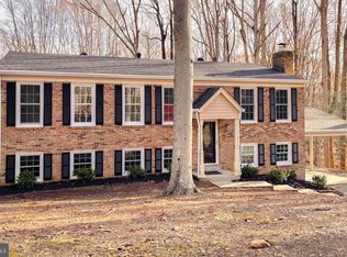 29864 Oak Rd, Mechanicsville, MD 20659