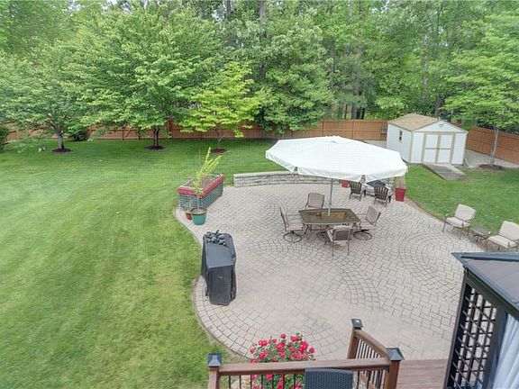 5th image of 309 Harrod Ln
