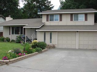 7919 W Falls Pl, Kennewick, WA