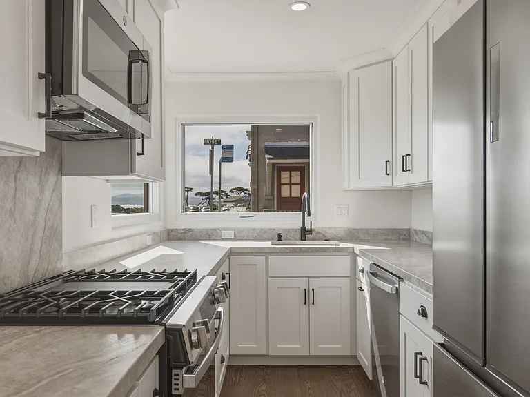773 Ocean View Blvd — Photo 10