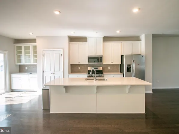 308 Blue Welsh St, Malvern, PA 19355