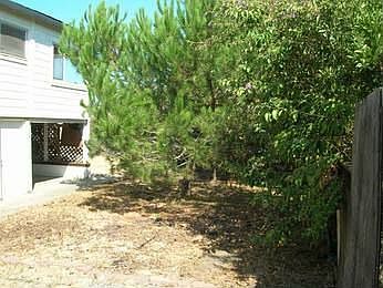 5th image of 108 Craven St