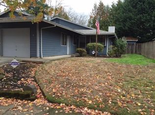 10820 SW Garden Park Pl APT B, Tigard, OR 97223