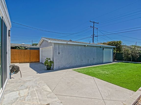 4th image of 4836 W 137th St
