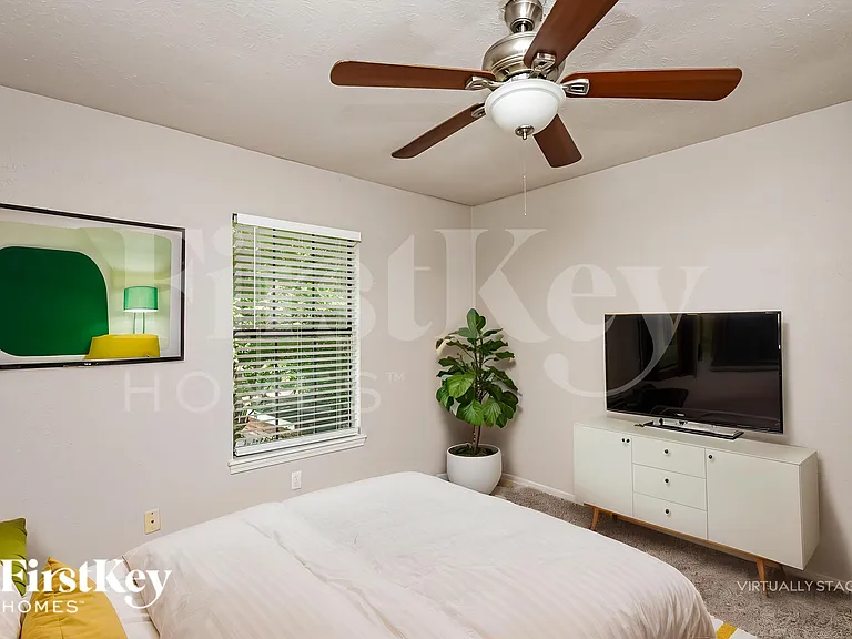 2805 Galemeadow Dr — Photo 16